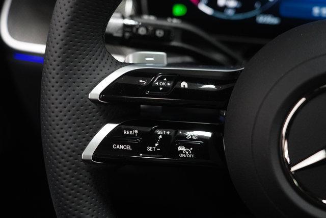 new 2025 Mercedes-Benz GLC 300 car, priced at $67,320
