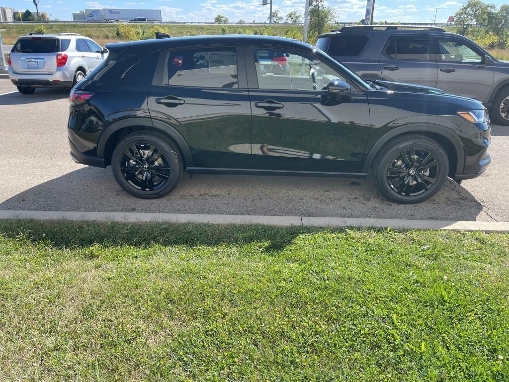 new 2026 Honda HR-V car, priced at $30,950