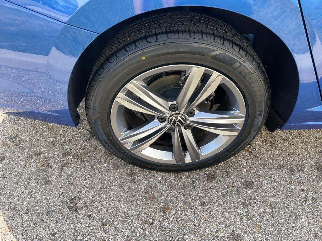used 2024 Volkswagen Jetta car, priced at $19,250