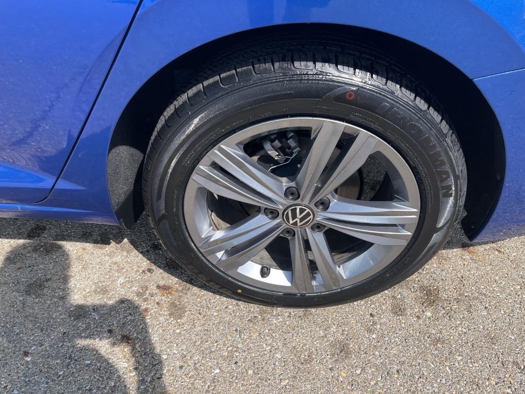 used 2024 Volkswagen Jetta car, priced at $19,250