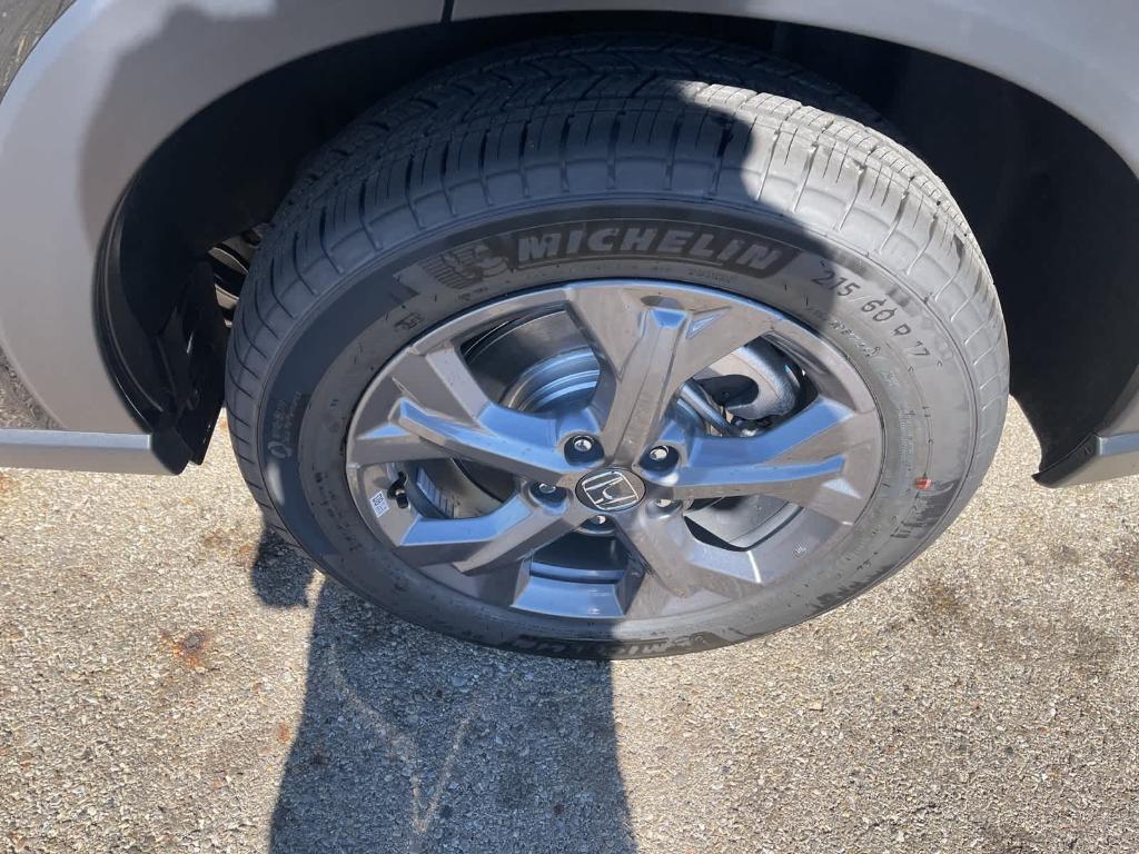 new 2026 Honda HR-V car, priced at $28,086