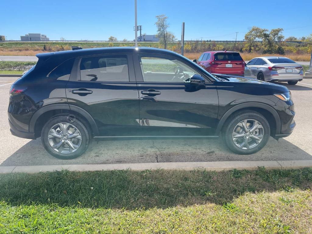 new 2026 Honda HR-V car, priced at $28,086