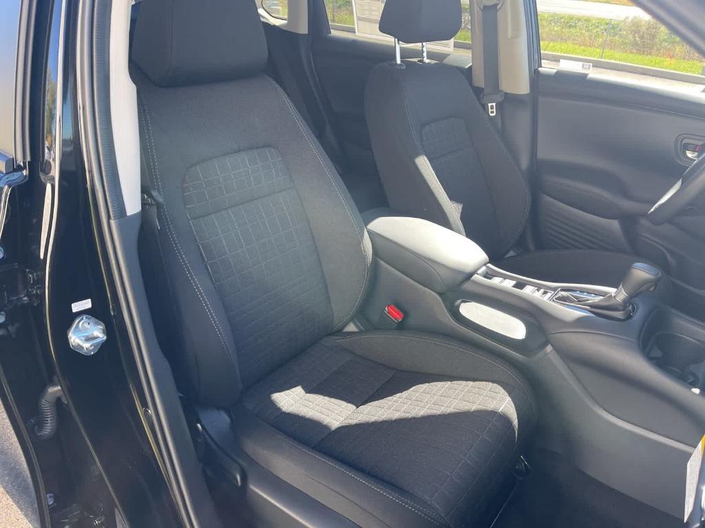 new 2026 Honda HR-V car, priced at $28,086