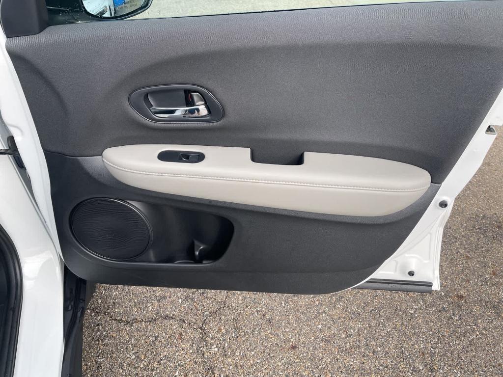 used 2022 Honda HR-V car, priced at $22,250