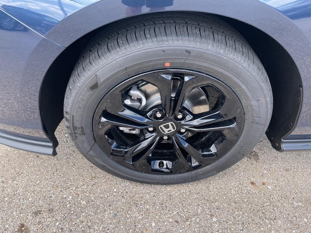 new 2025 Honda Accord car, priced at $31,710