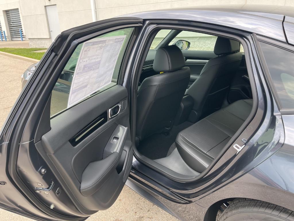 new 2025 Honda Civic Hybrid car, priced at $34,300