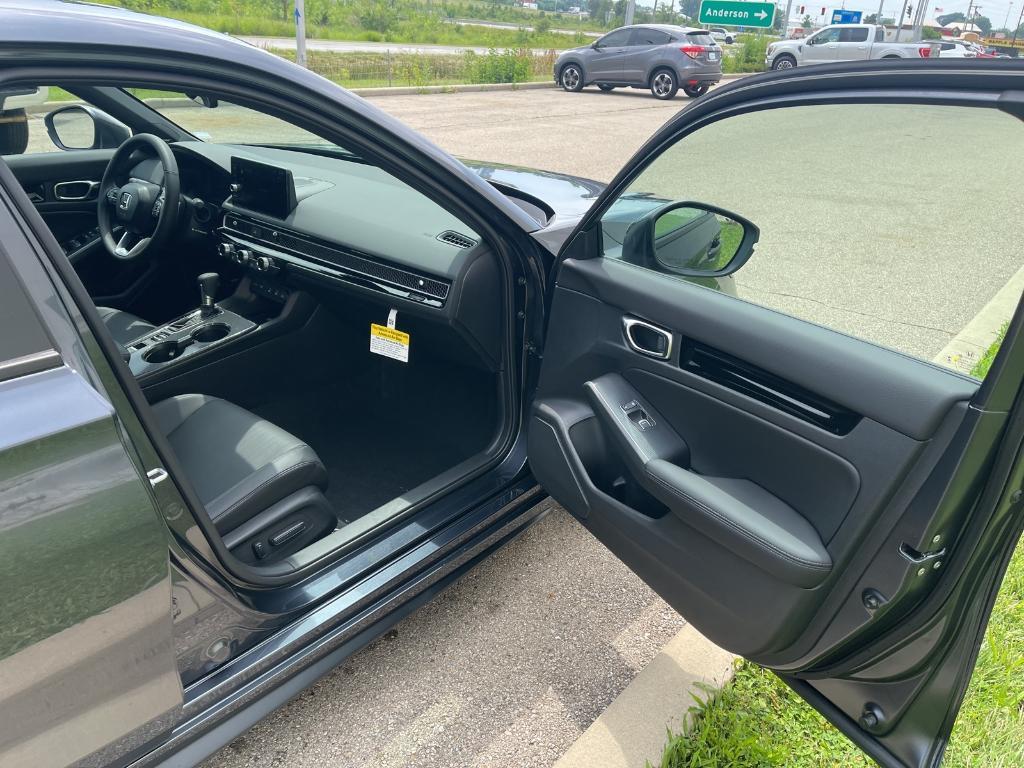 new 2025 Honda Civic Hybrid car, priced at $34,300