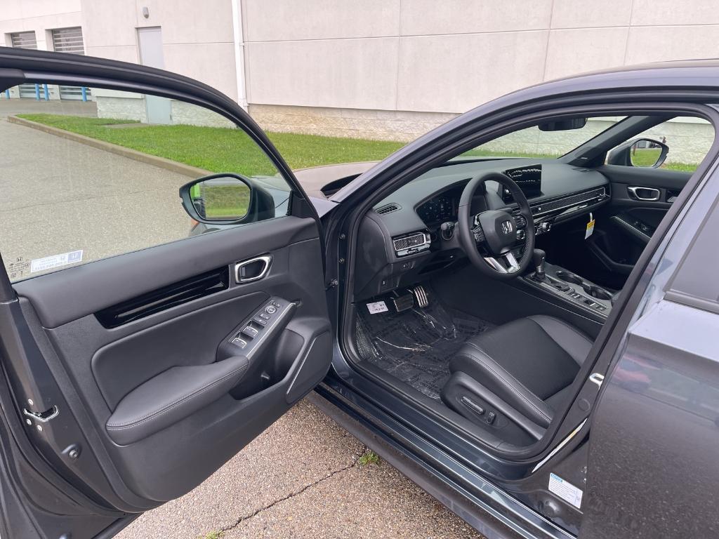 new 2026 Honda Civic Hybrid car, priced at $33,445