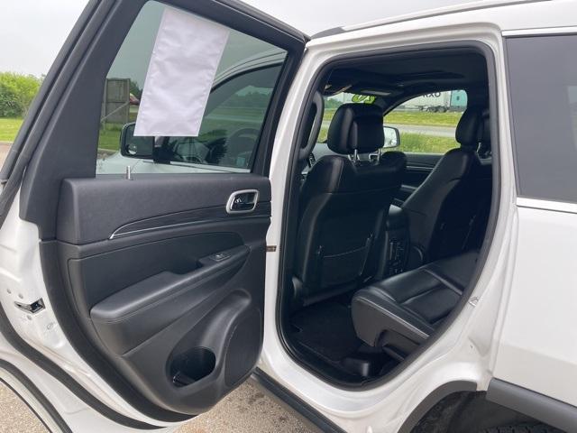 used 2020 Jeep Grand Cherokee car, priced at $22,915