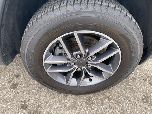 used 2020 Jeep Grand Cherokee car, priced at $22,915