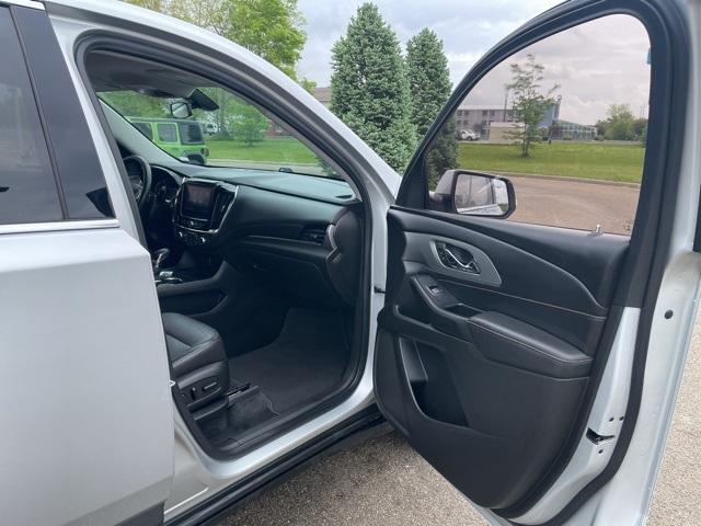 used 2021 Chevrolet Traverse car, priced at $24,567
