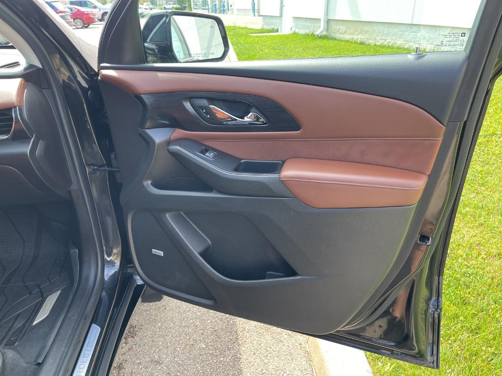 used 2018 Chevrolet Traverse car, priced at $16,343