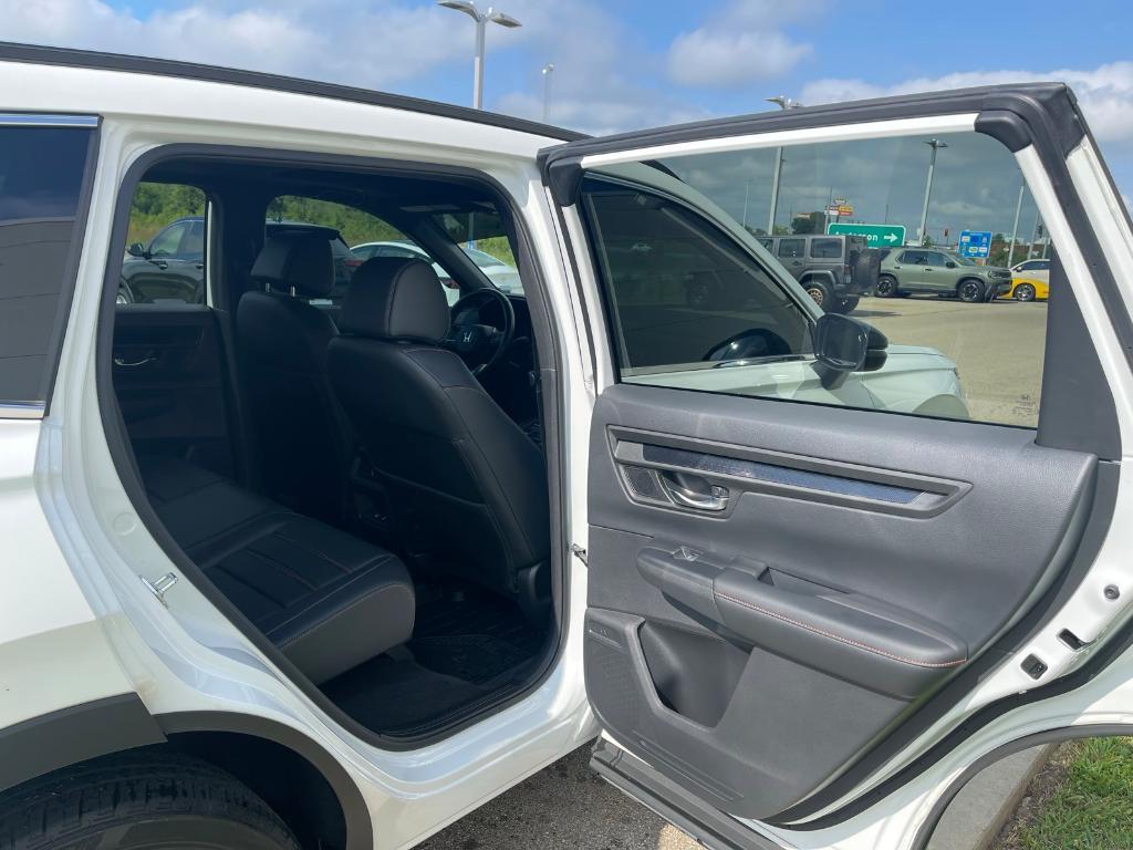 used 2024 Honda CR-V Hybrid car, priced at $35,878