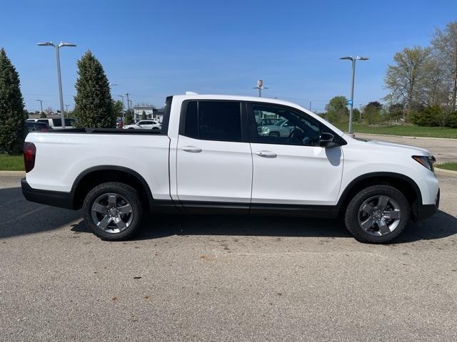 new 2025 Honda Ridgeline car, priced at $47,285