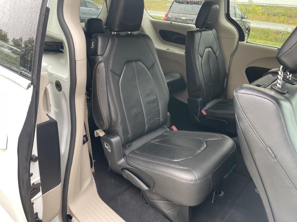 used 2017 Chrysler Pacifica car, priced at $11,998