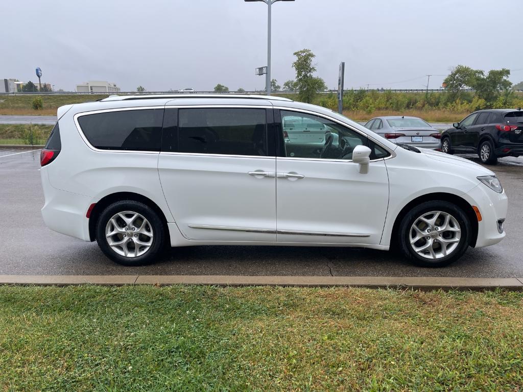 used 2017 Chrysler Pacifica car, priced at $11,998