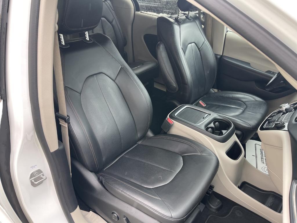 used 2017 Chrysler Pacifica car, priced at $11,998