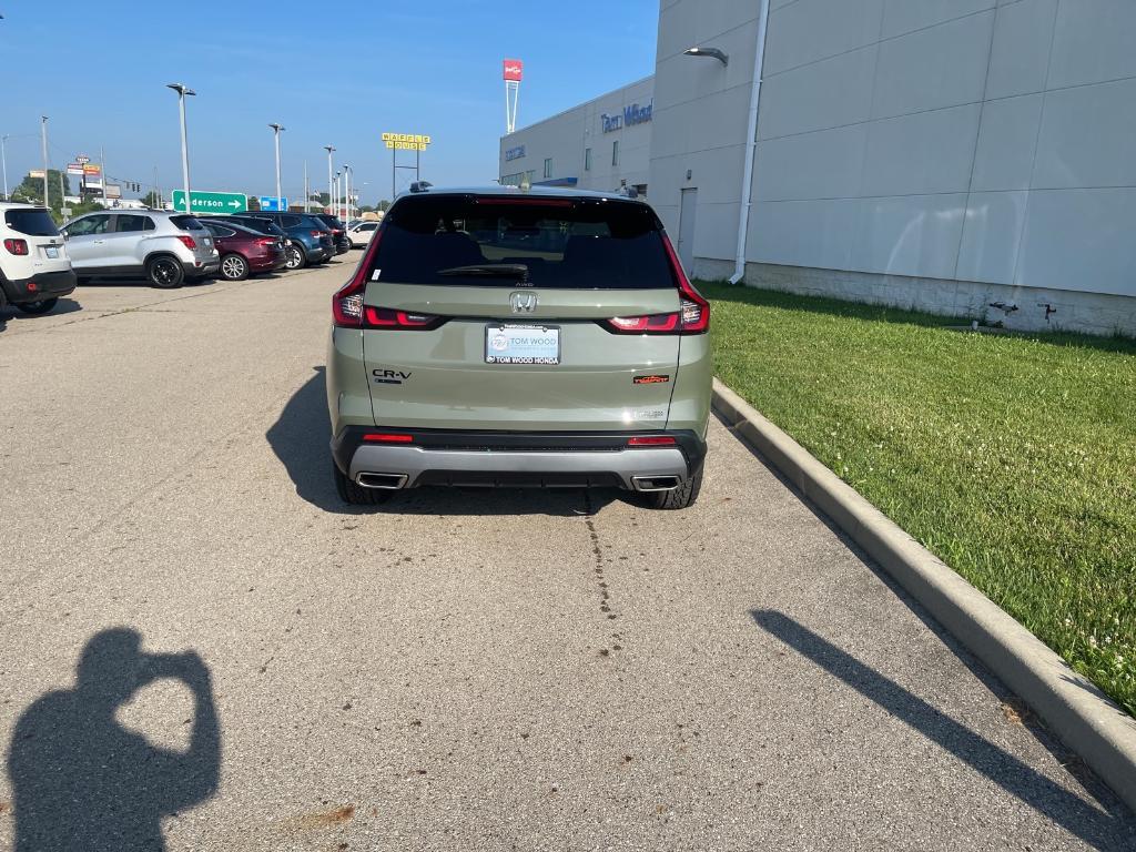 new 2026 Honda CR-V Hybrid car, priced at $40,650