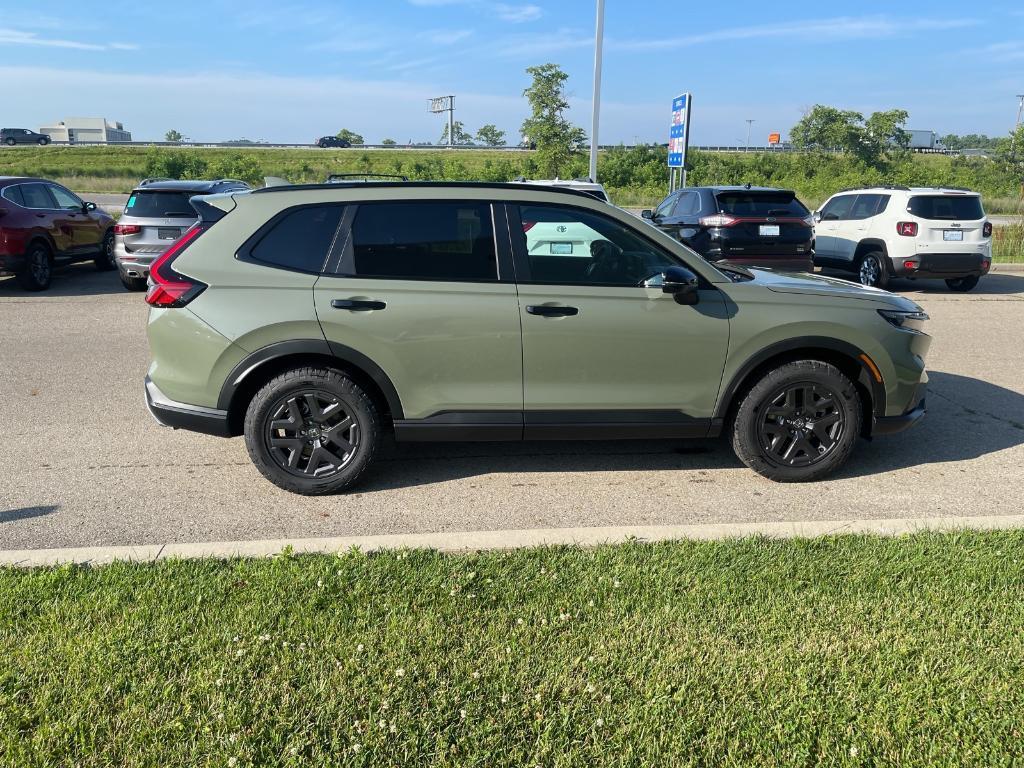 new 2026 Honda CR-V Hybrid car, priced at $40,650