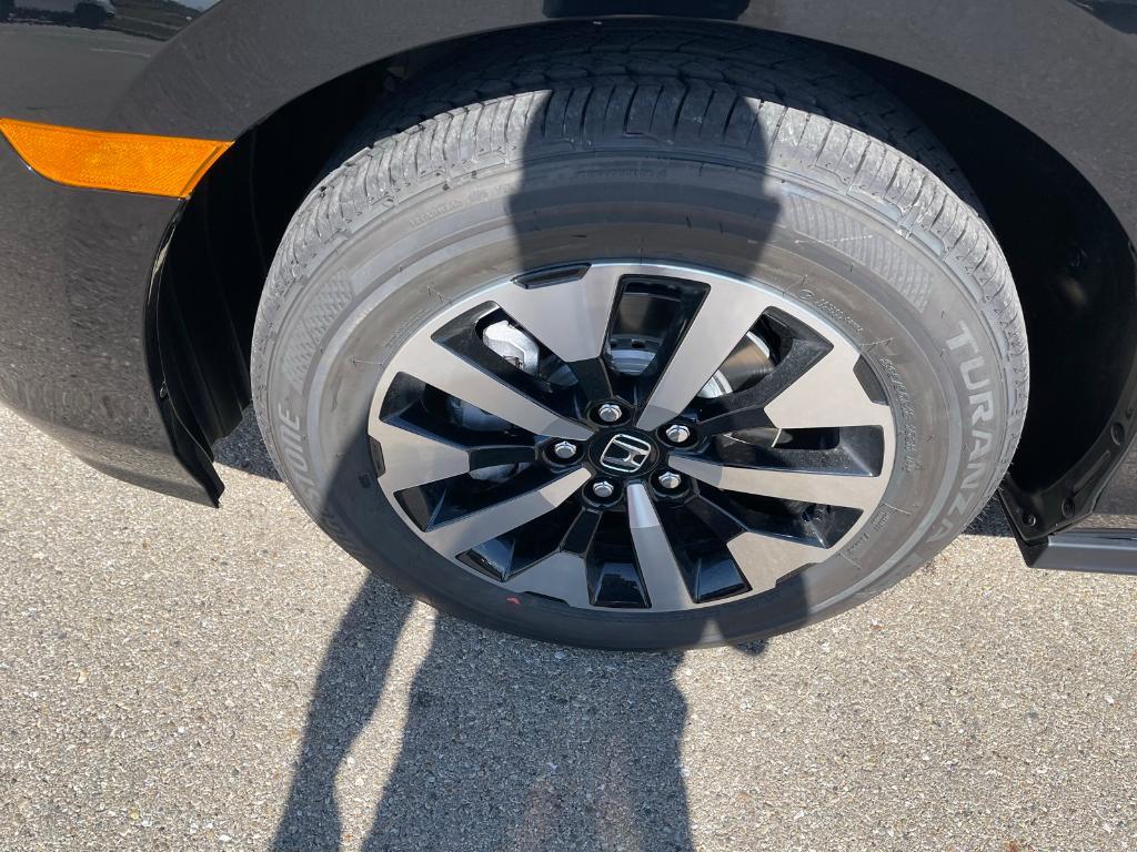 new 2026 Honda Odyssey car, priced at $44,885