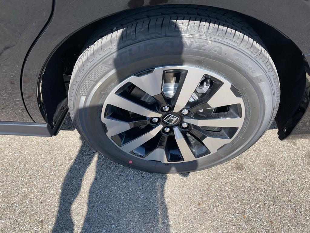 new 2026 Honda Odyssey car, priced at $44,885