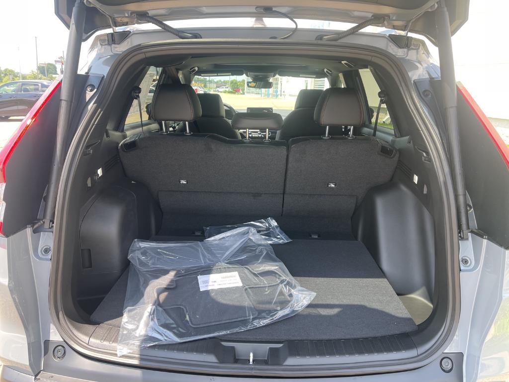 new 2026 Honda CR-V Hybrid car, priced at $42,075