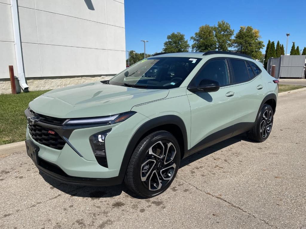 used 2024 Chevrolet Trax car, priced at $22,251