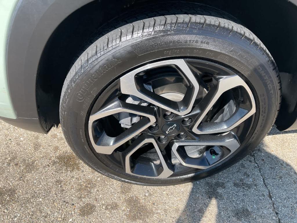 used 2024 Chevrolet Trax car, priced at $22,251
