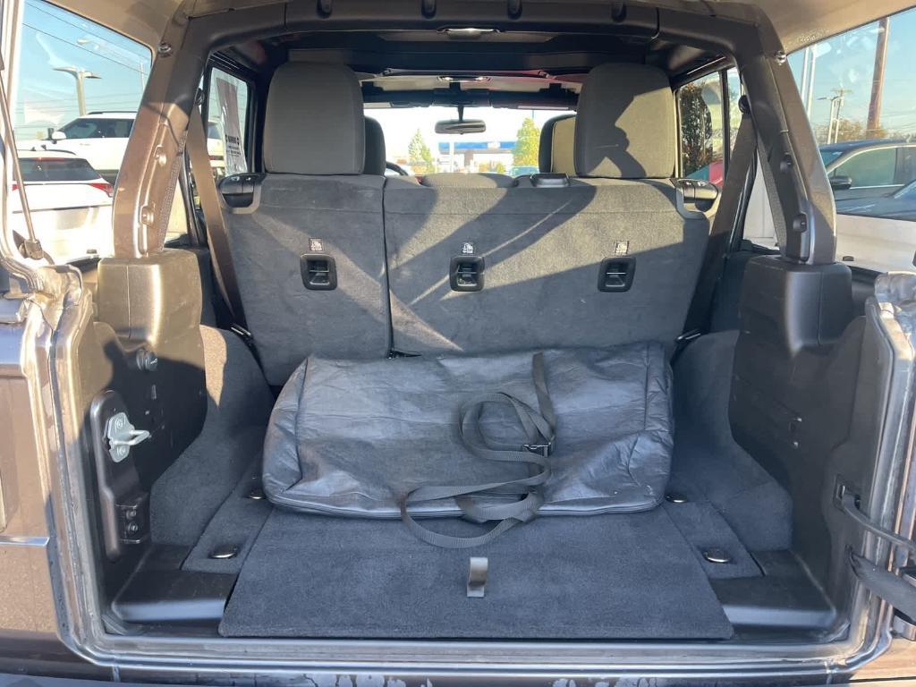 used 2020 Jeep Wrangler Unlimited car, priced at $32,499