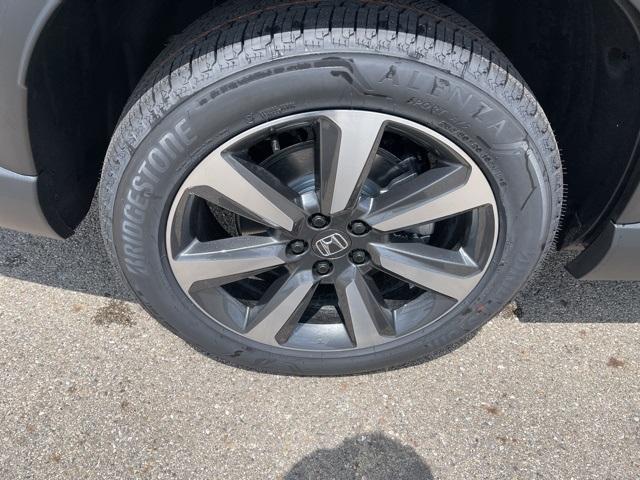 new 2025 Honda Pilot car, priced at $56,250