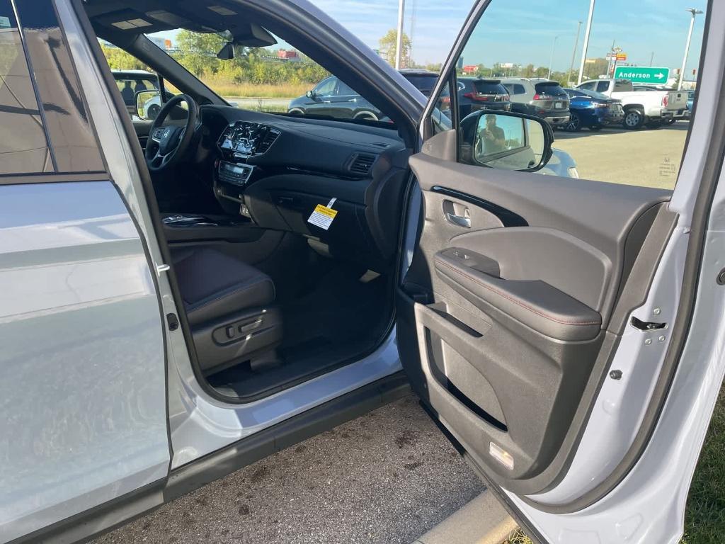 new 2026 Honda Ridgeline car, priced at $45,597