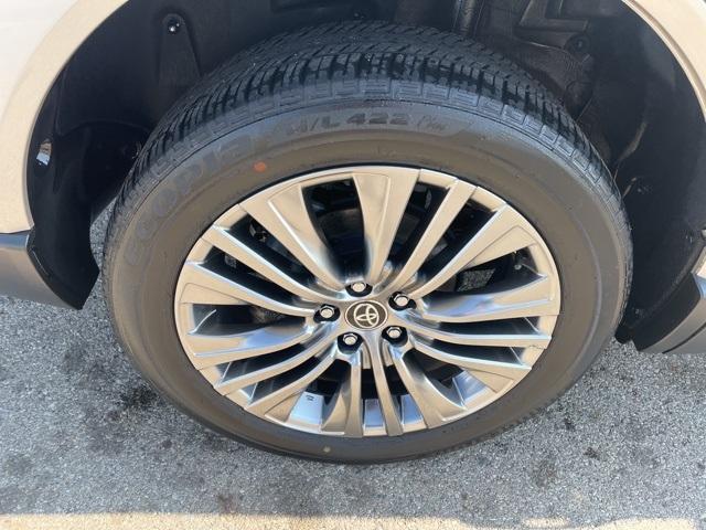used 2022 Toyota Venza car, priced at $33,847