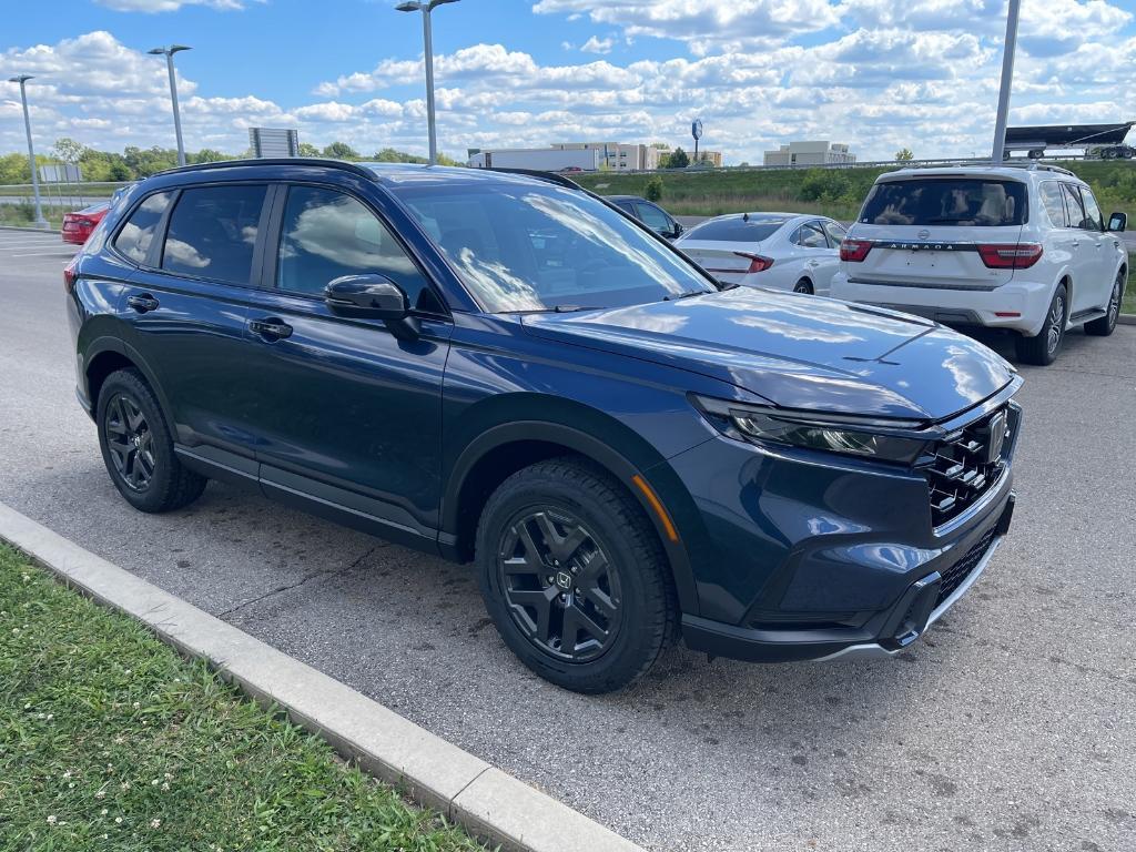 new 2026 Honda CR-V Hybrid car, priced at $40,250