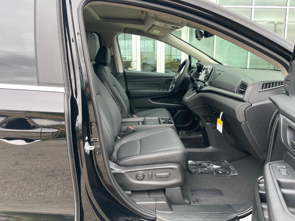 new 2026 Honda Odyssey car, priced at $41,987