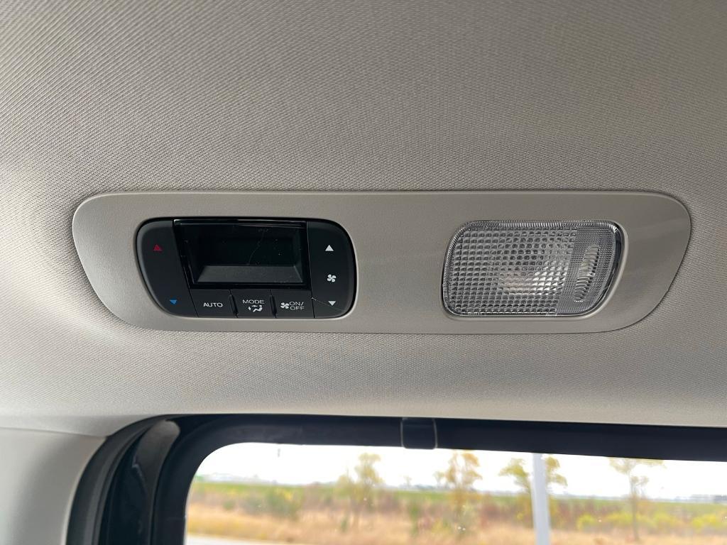 new 2026 Honda Odyssey car, priced at $41,987