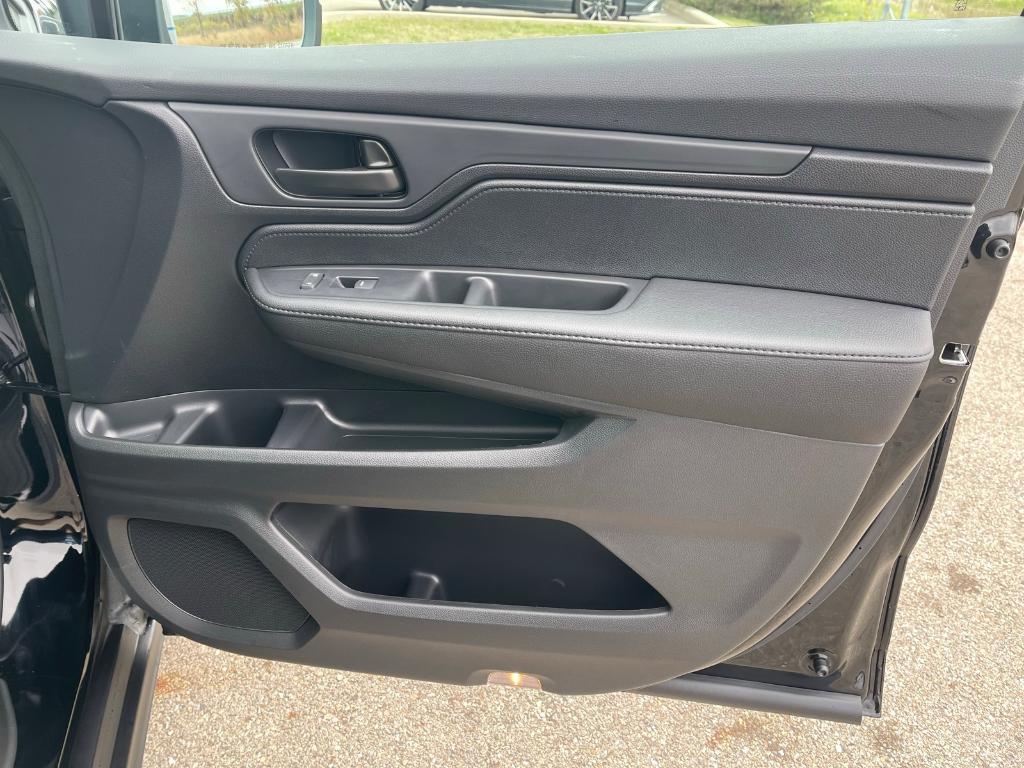 new 2026 Honda Odyssey car, priced at $41,987