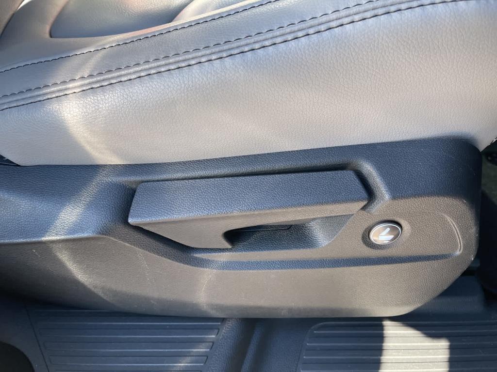 used 2023 Honda Pilot car, priced at $38,749