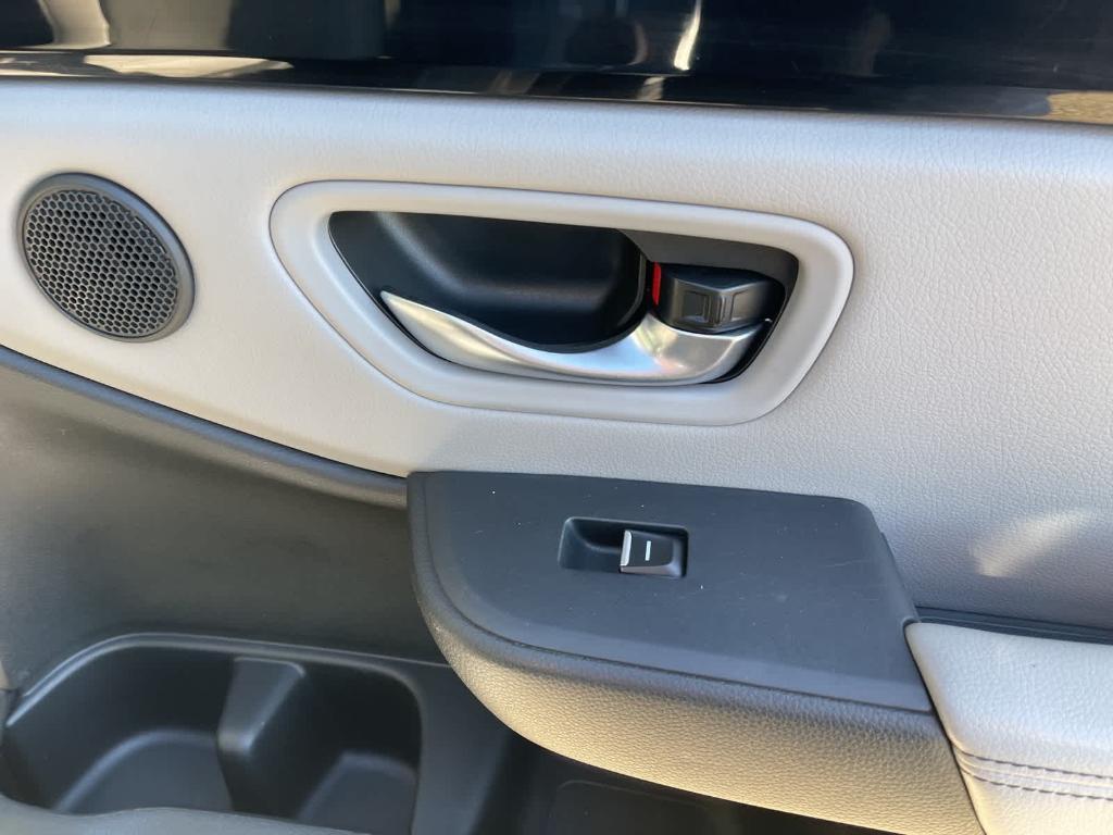 used 2023 Honda Pilot car, priced at $38,749