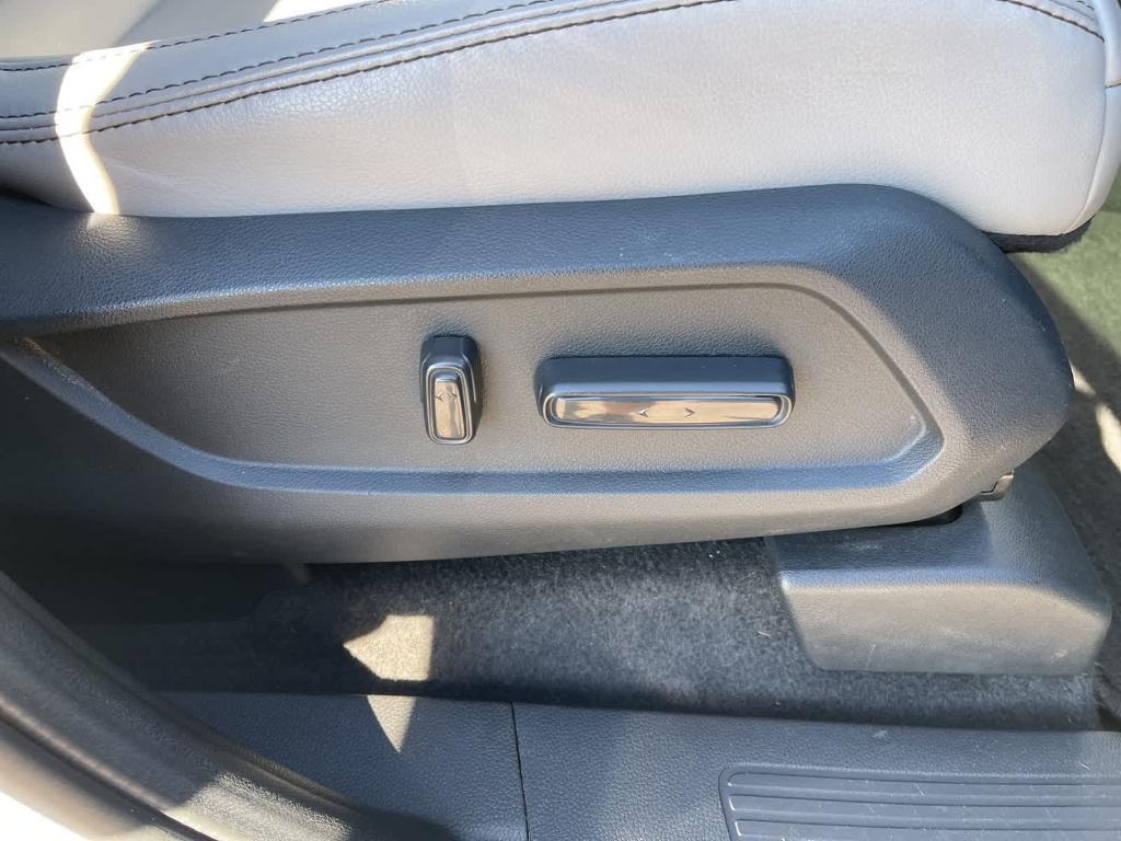 used 2023 Honda Pilot car, priced at $38,749