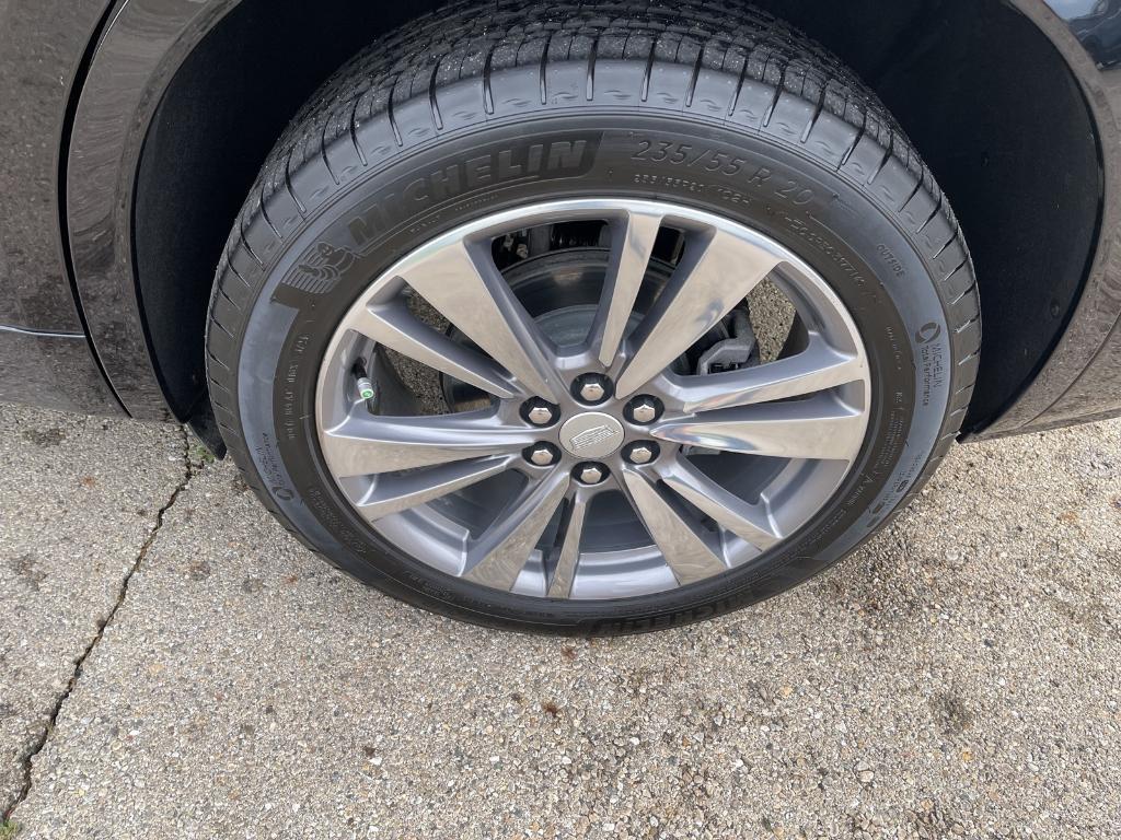 used 2025 Cadillac XT6 car, priced at $55,984