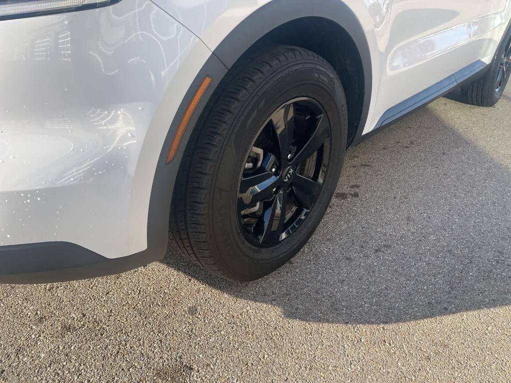 used 2021 Kia Sorento car, priced at $18,642
