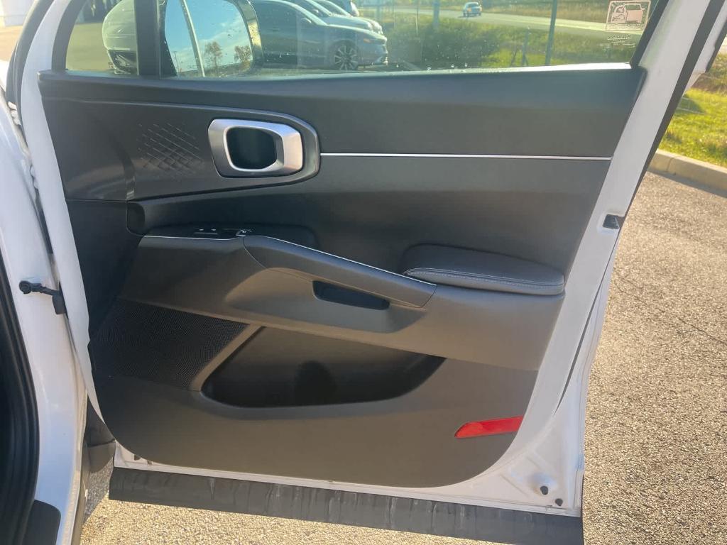 used 2021 Kia Sorento car, priced at $18,642