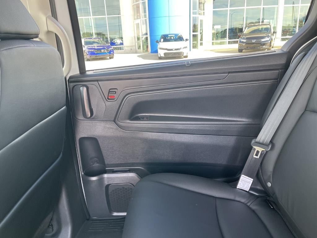 new 2026 Honda Odyssey car, priced at $44,745