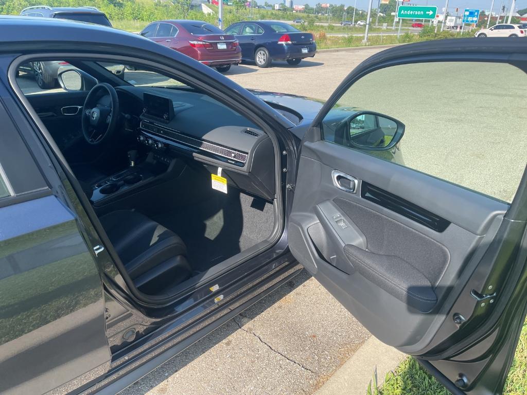 new 2025 Honda Civic Hybrid car, priced at $31,300