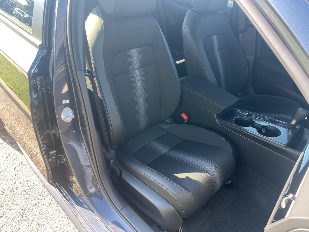 new 2025 Honda Civic Hybrid car, priced at $31,300