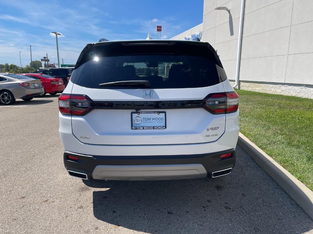 used 2023 Honda Pilot car, priced at $46,548