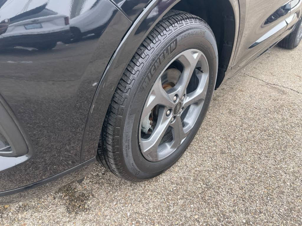 used 2023 Ford Escape car, priced at $21,371