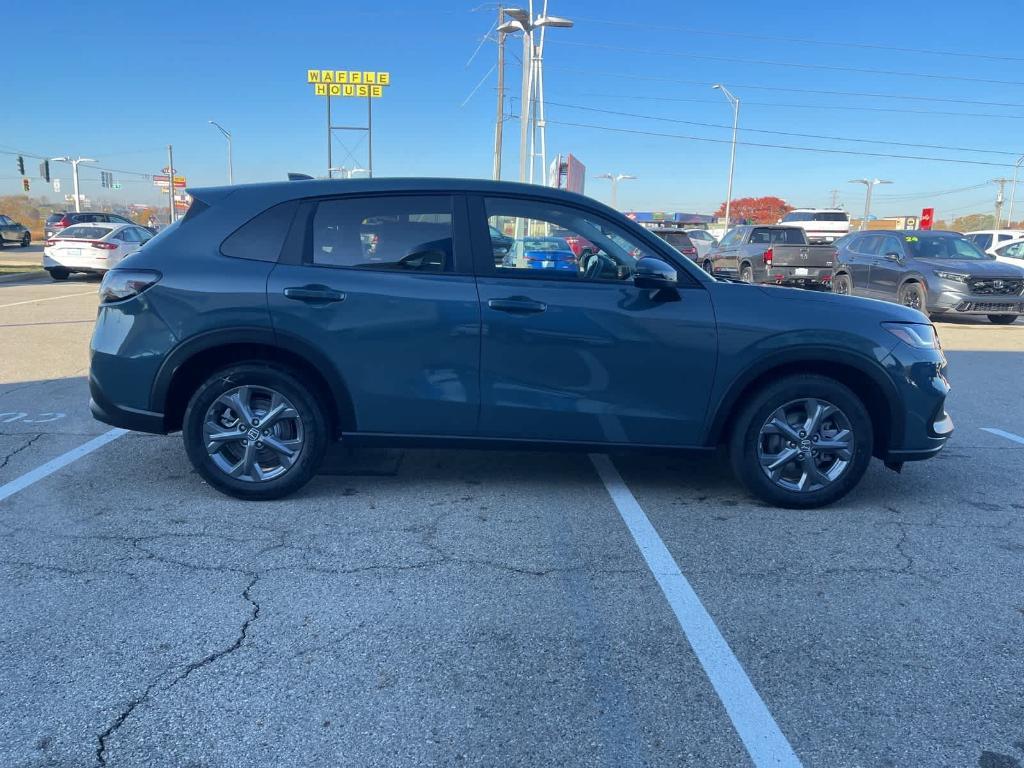 new 2026 Honda HR-V car, priced at $29,605