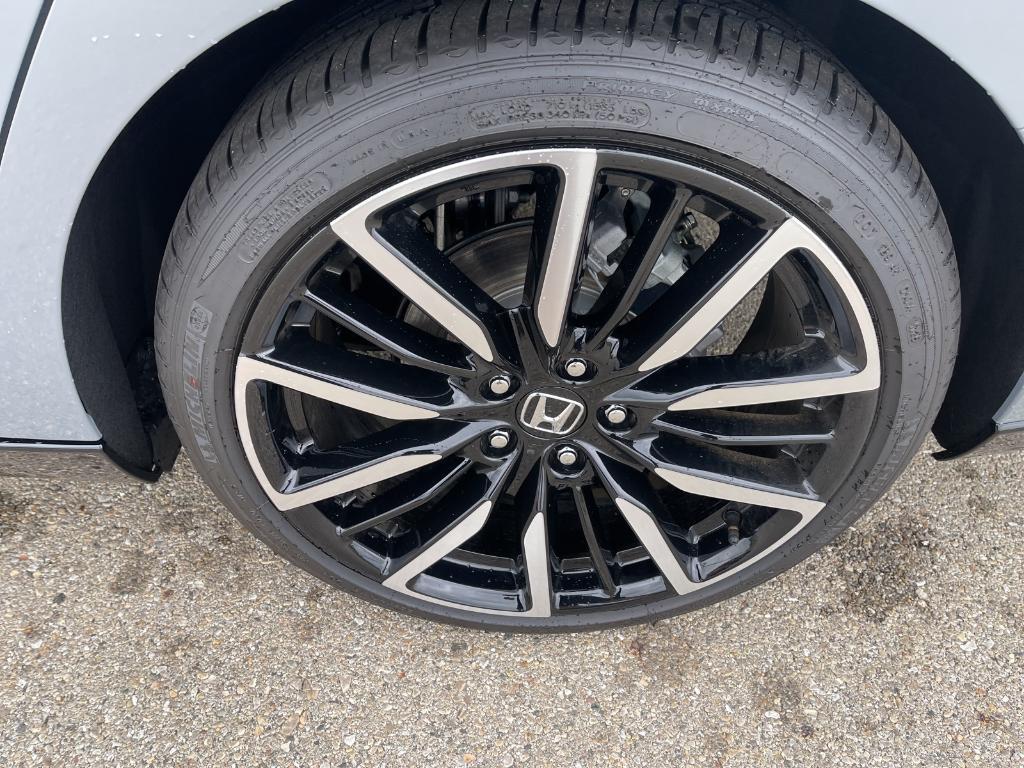 new 2025 Honda Accord Hybrid car, priced at $40,905