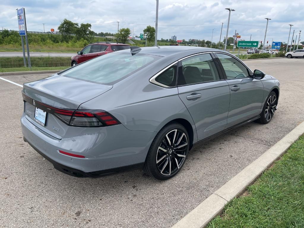 new 2025 Honda Accord Hybrid car, priced at $40,905